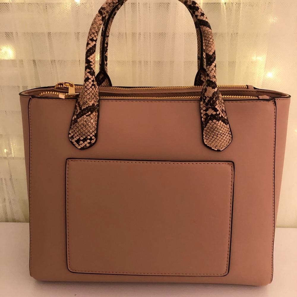 snakeskin purse!